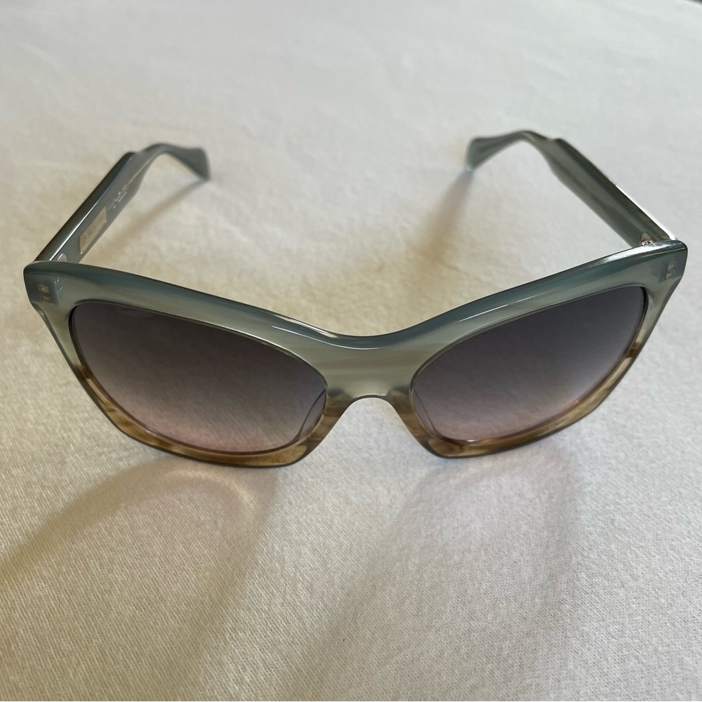 Derek Lam Chelsea Sunglasses Blue Gradient - Picture 2 of 6